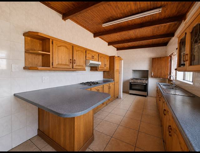4 BEDROOM FREEHOLD FOR SALE IN GLEN DONALD AH